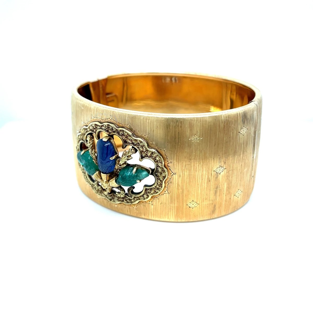 Mario Buccellati Tutti Frutti Sapphire Emerald 1960 Gold Cuff Bracelet - Castafiore