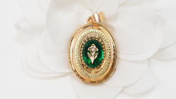 Pendentif porte photo en jaune