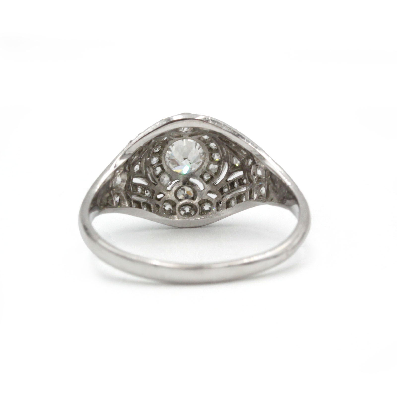 Bague dôme art deco or blanc 750 et diamants