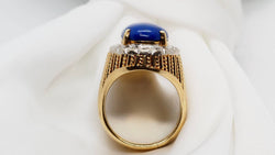 Yellow gold ring, Lapis Lazuli cabochon and diamonds 