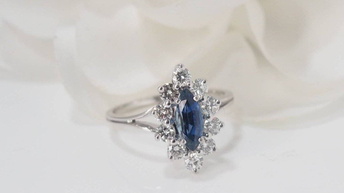 White gold, sapphire and diamond shuttle ring 