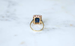 Ring Art Deco rectangular in yellow gold and paltinium with sapphire and diamonds