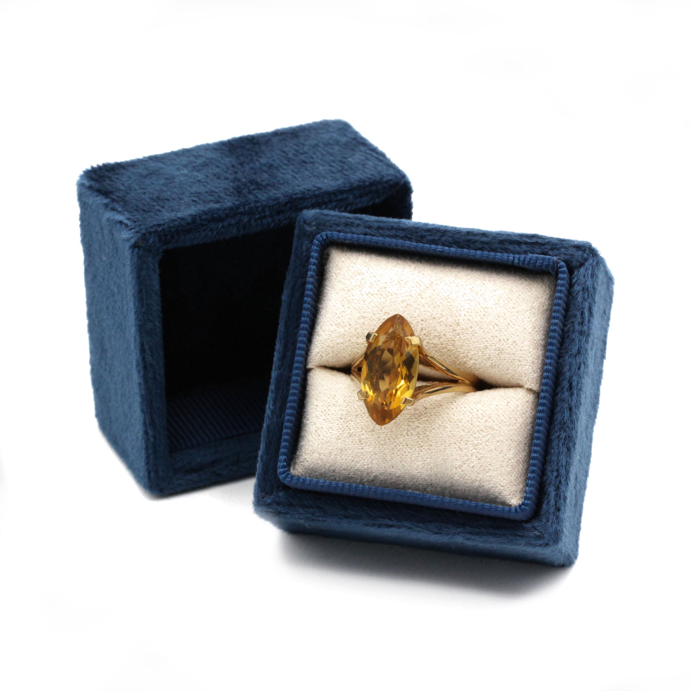 Bague - Or jaune et citrine