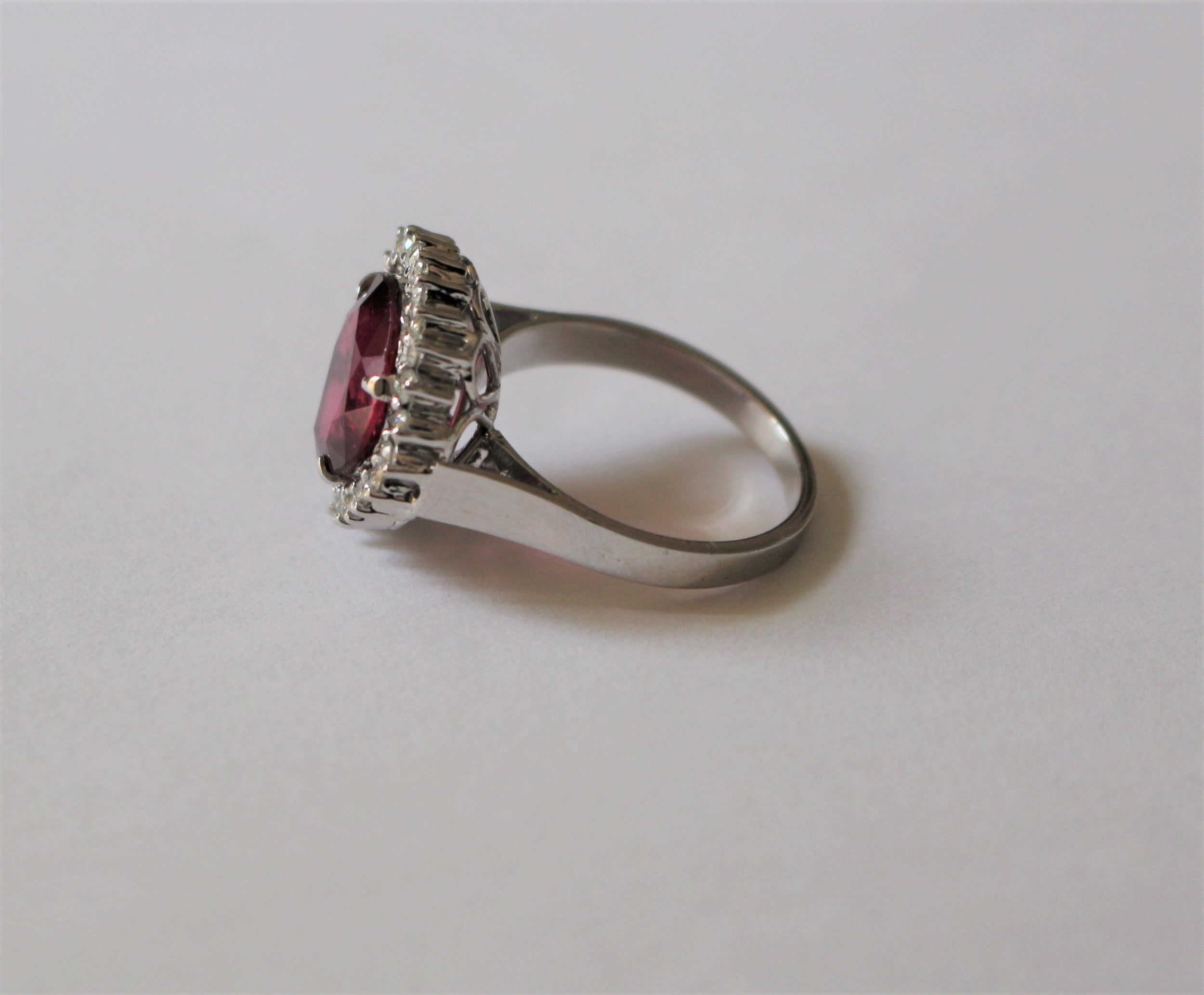 Bague rubellite et diamants