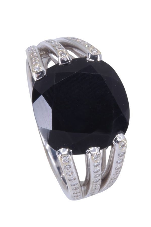 Bague POIRAY FIL onyx et diamants en or blanc