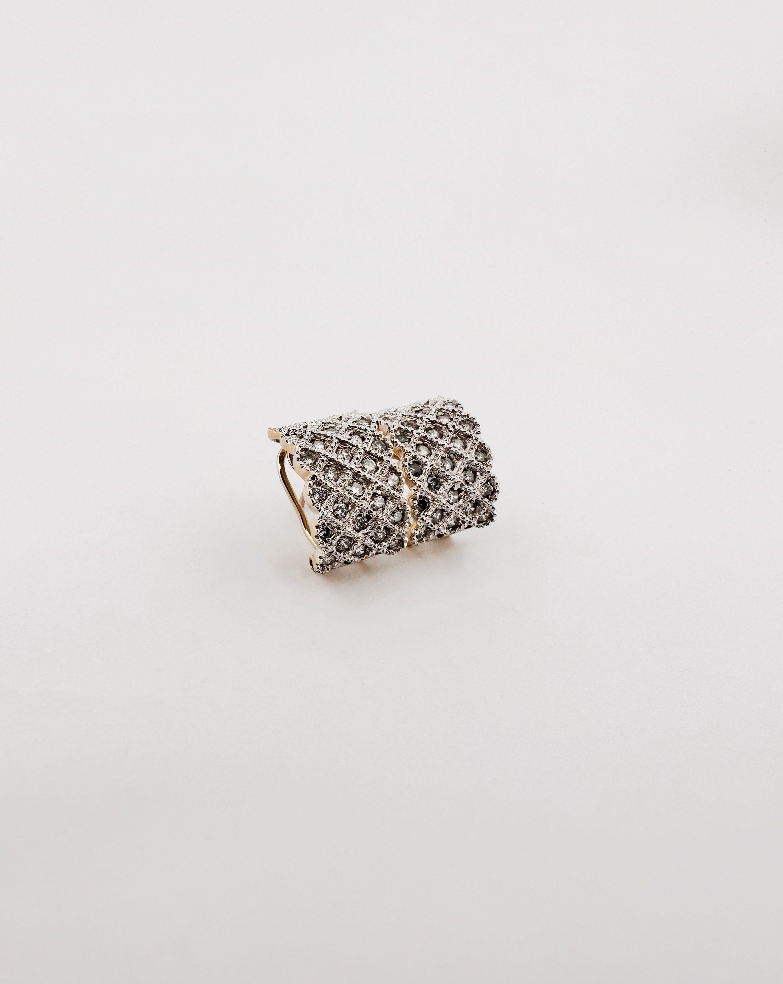 Boucles d'oreilles Pavées en or jaune et blanc et diamants