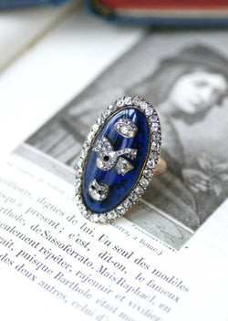 Bague navette en or rose et argent avec diamants et émail bleu