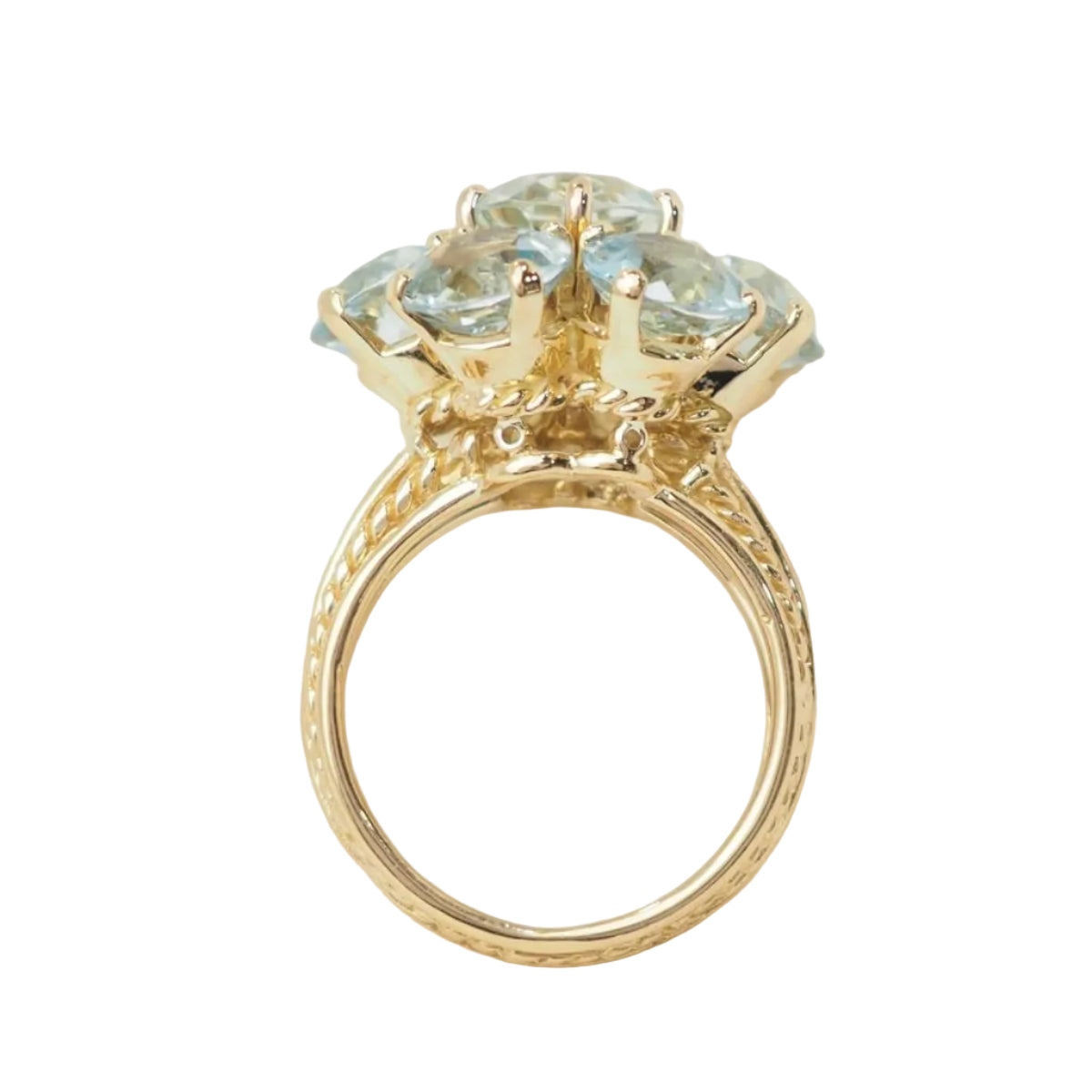 Bague en or jaune et aigue-marine