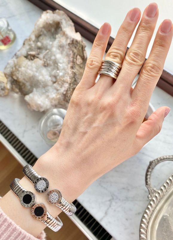 Bracelet BULGARI Bvlgari en acier et onyx