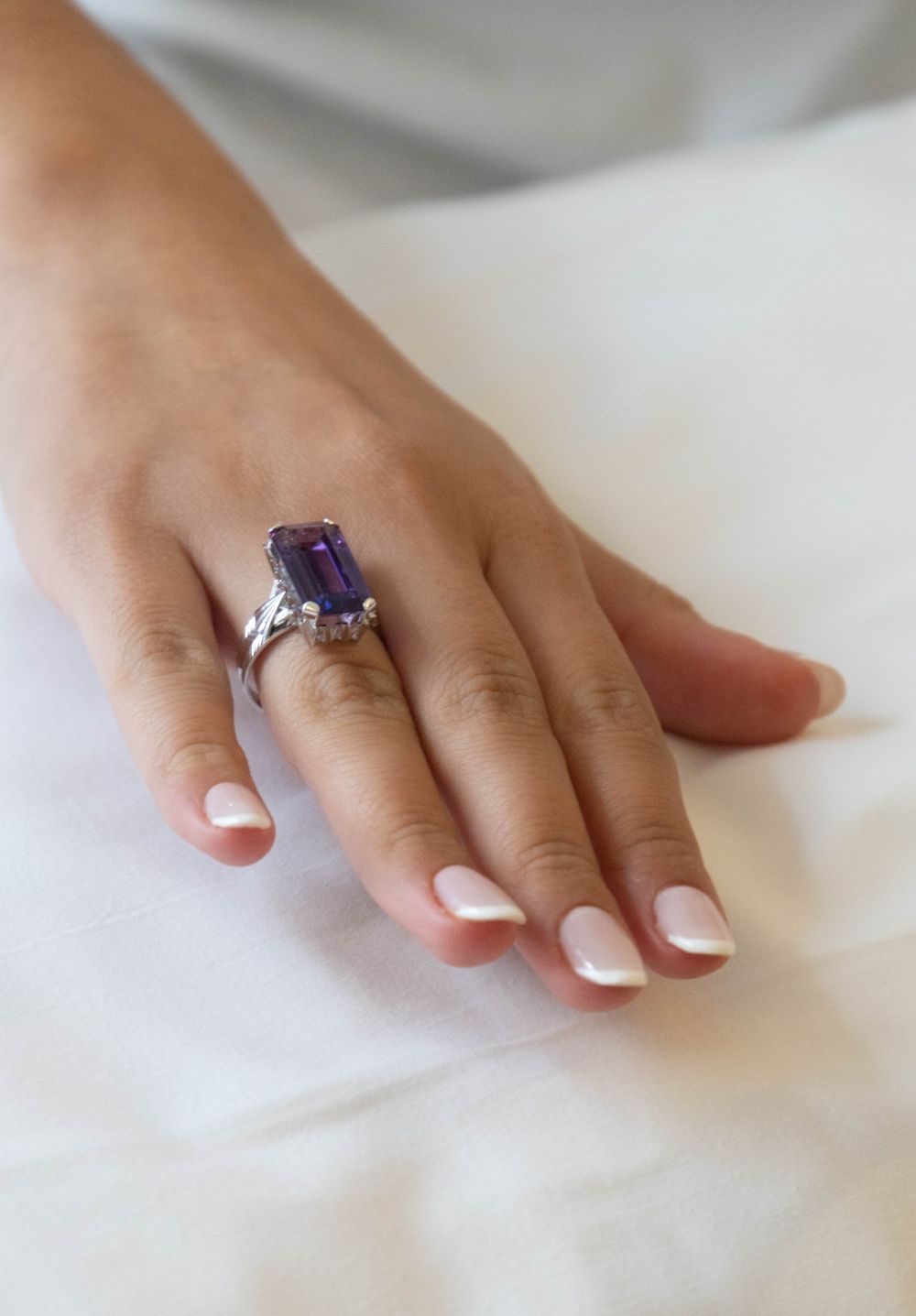 Bague L'Améthyste en or blanc et améthyste