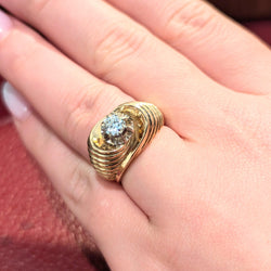 Bague en or jaune et diamant