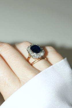 Bague Pompadour Art Déco Saphir Siam Non Chauffé et Diamants