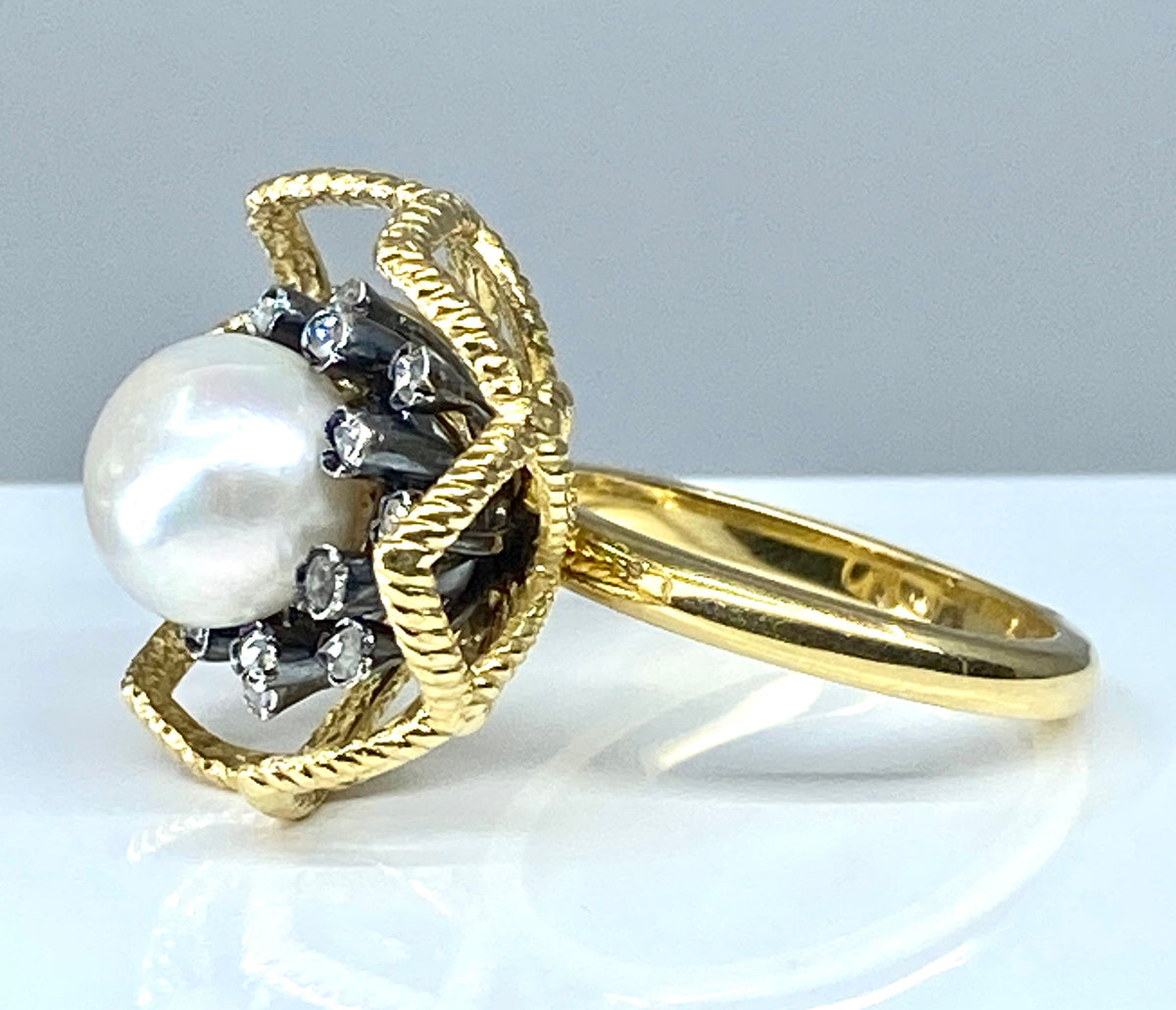 Bague Cocktail en or jaune 18 carats et argent,perle fine et diamants