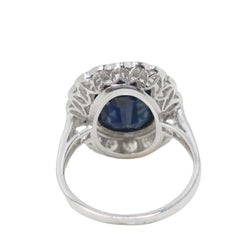 Art Deco ring in platinum, sapphire and diamonds