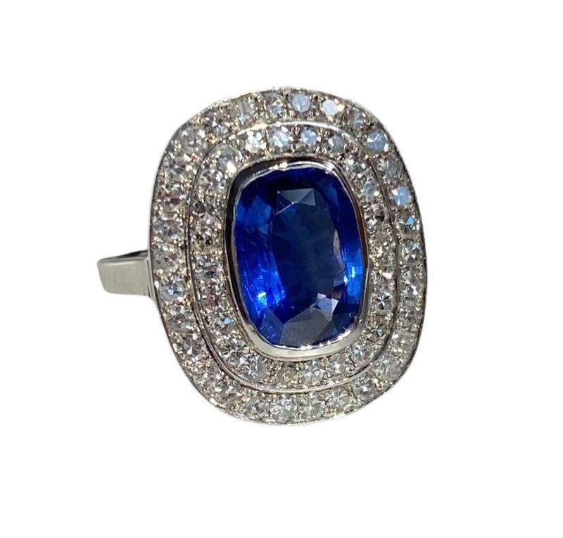 Bague en or blanc 18k saphir et diamants
