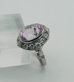 Bague en platine et diamant et kunzite
