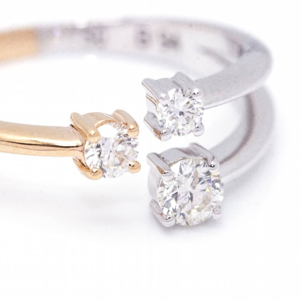 Ring TRIO in diamond