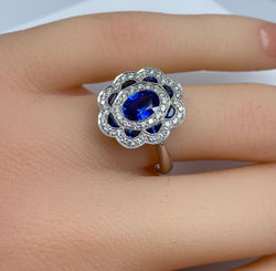 18k gold sapphire and diamond daisy ring