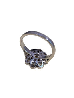 Bague Marguerite, en or blanc 18k et diamants