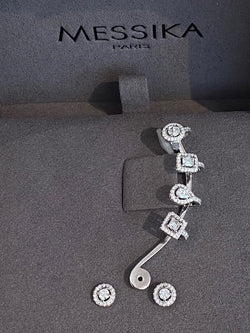 Boucles d'oreilles MESSIKA My Twin Multiformes en or blanc 18k et diamants