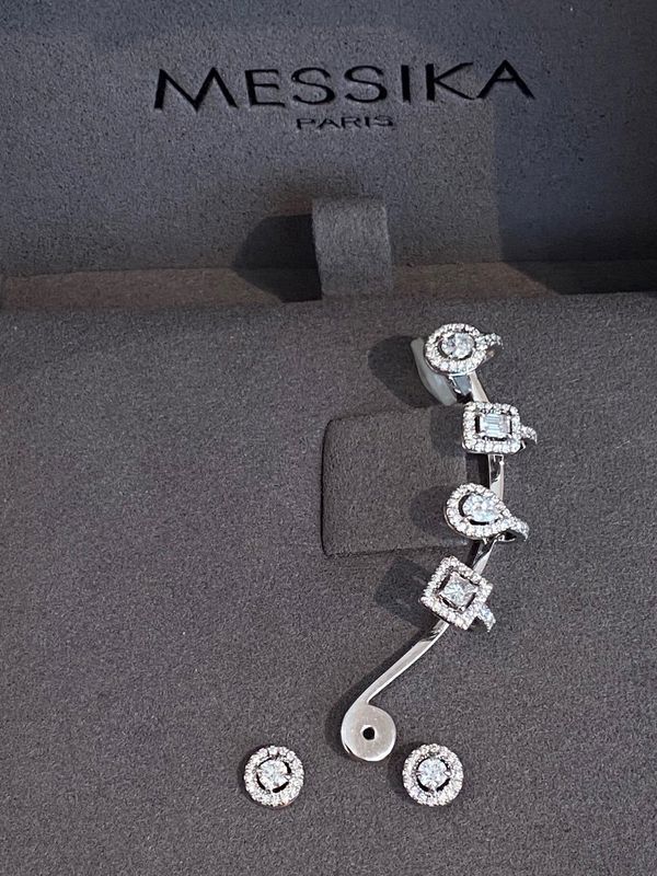 Boucles d'oreilles MESSIKA My Twin Multiformes en or blanc 18k et diamants