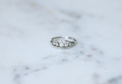 Bague bandeau en platine et diamants