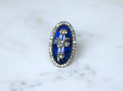 Bague navette en or rose et argent avec diamants et émail bleu