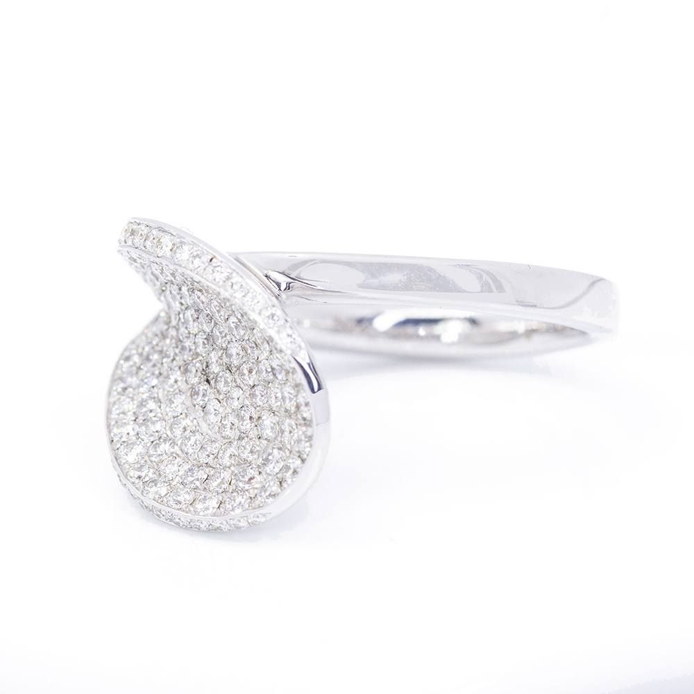 Bague en diamant Paveè. Deuxième main