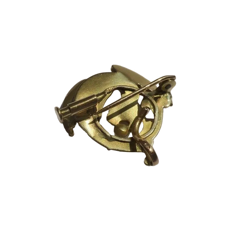 Broche Épingle en or jaune et perle