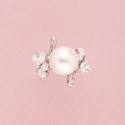 Bague en or blanc 18K perle et diamants