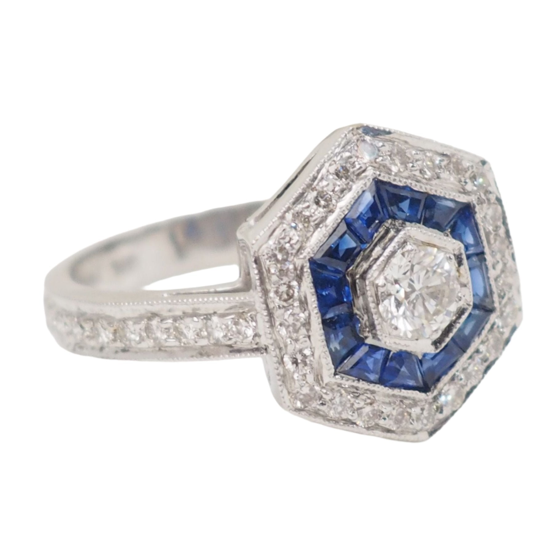 Double entourage ring in white gold, sapphires and diamonds