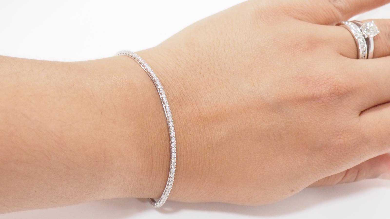 River bracelet in white gold and 1ct diamonds 