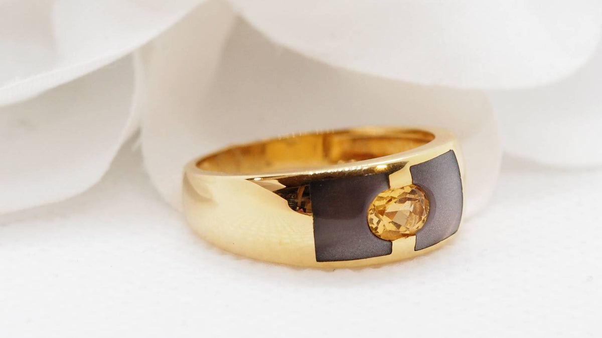 Bague Clozeau en or jaune , citrine et résine