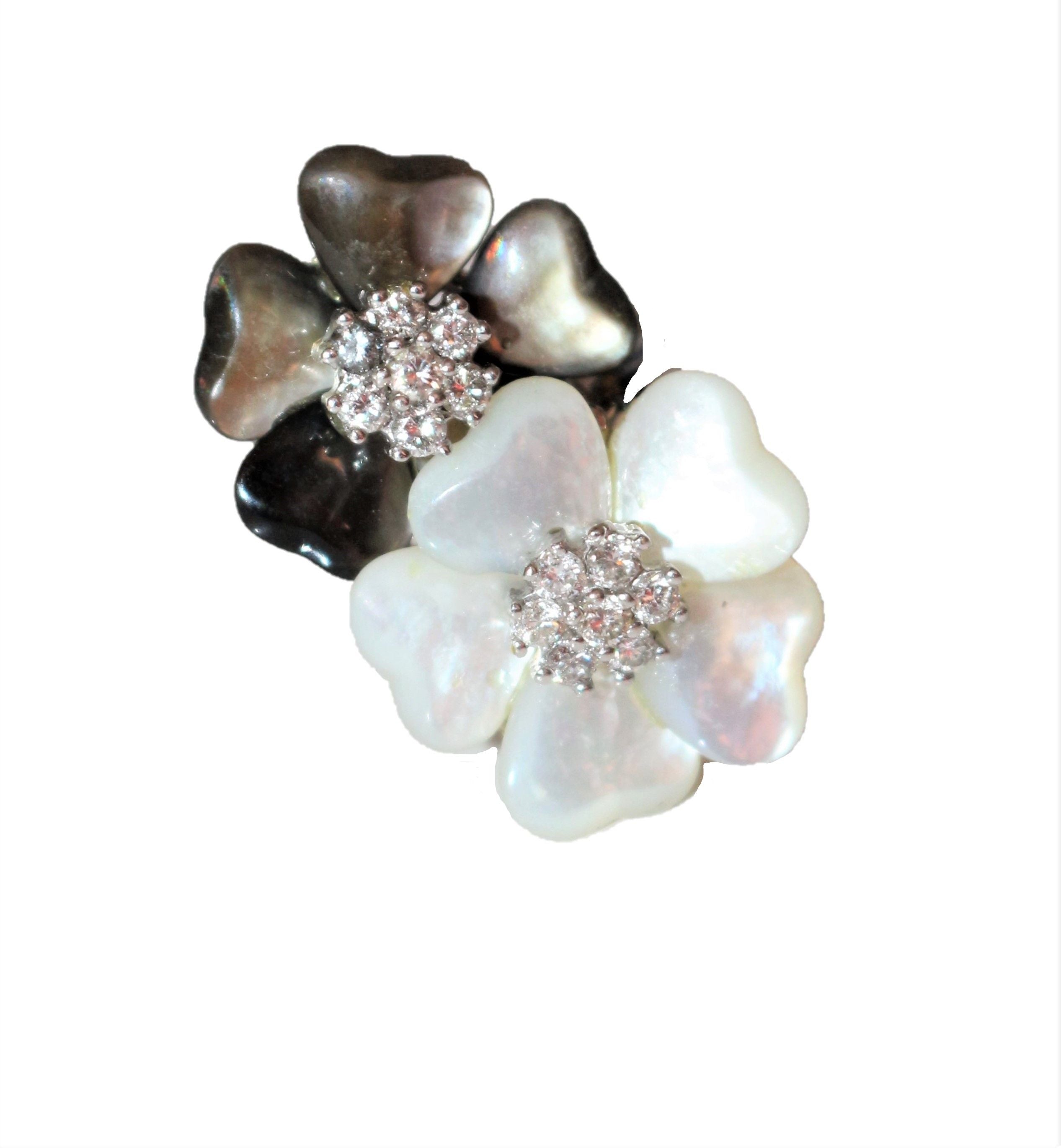 Bague Double Fleur nacre et diamants