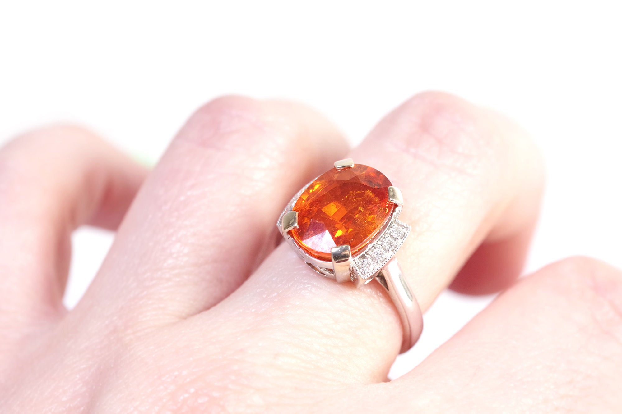 Bague grenat mandarin en or