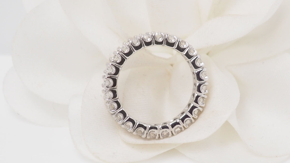 Bague Alliance tour complet en or blanc et diamants 1,20ct