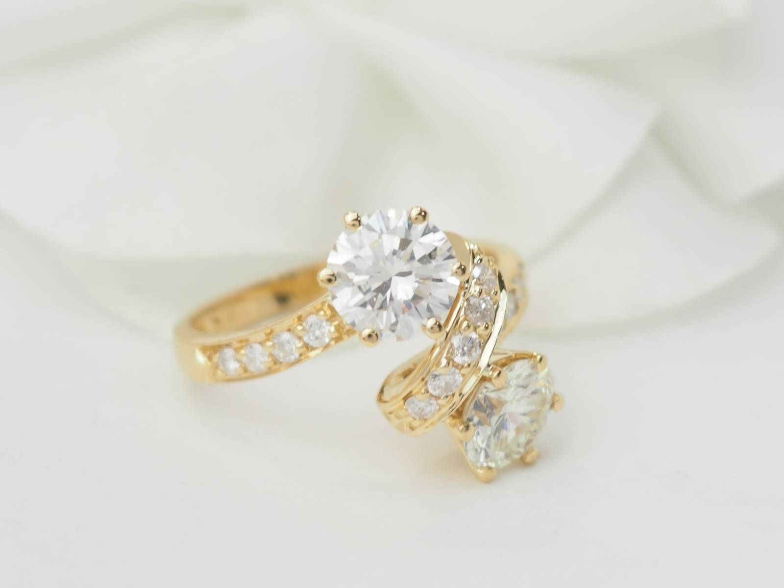 Bague Toi et Moi en or jaune et diamants