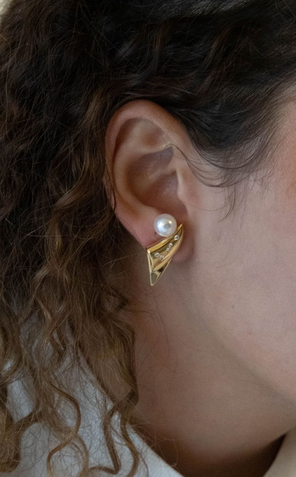 Boucles d'oreilles JKA en or jaune et diamant