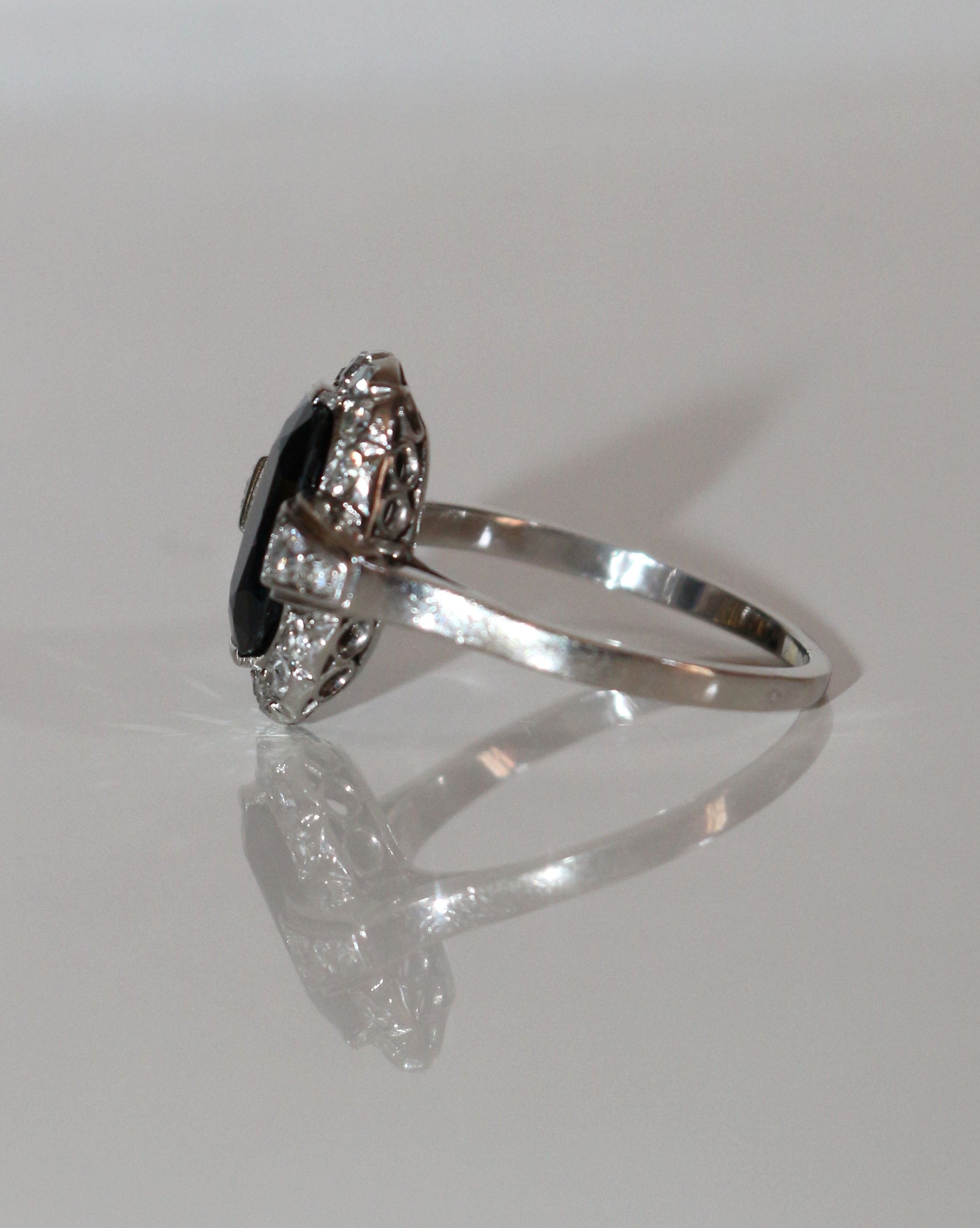 Bague Art Déco Saphir Et Diamants
