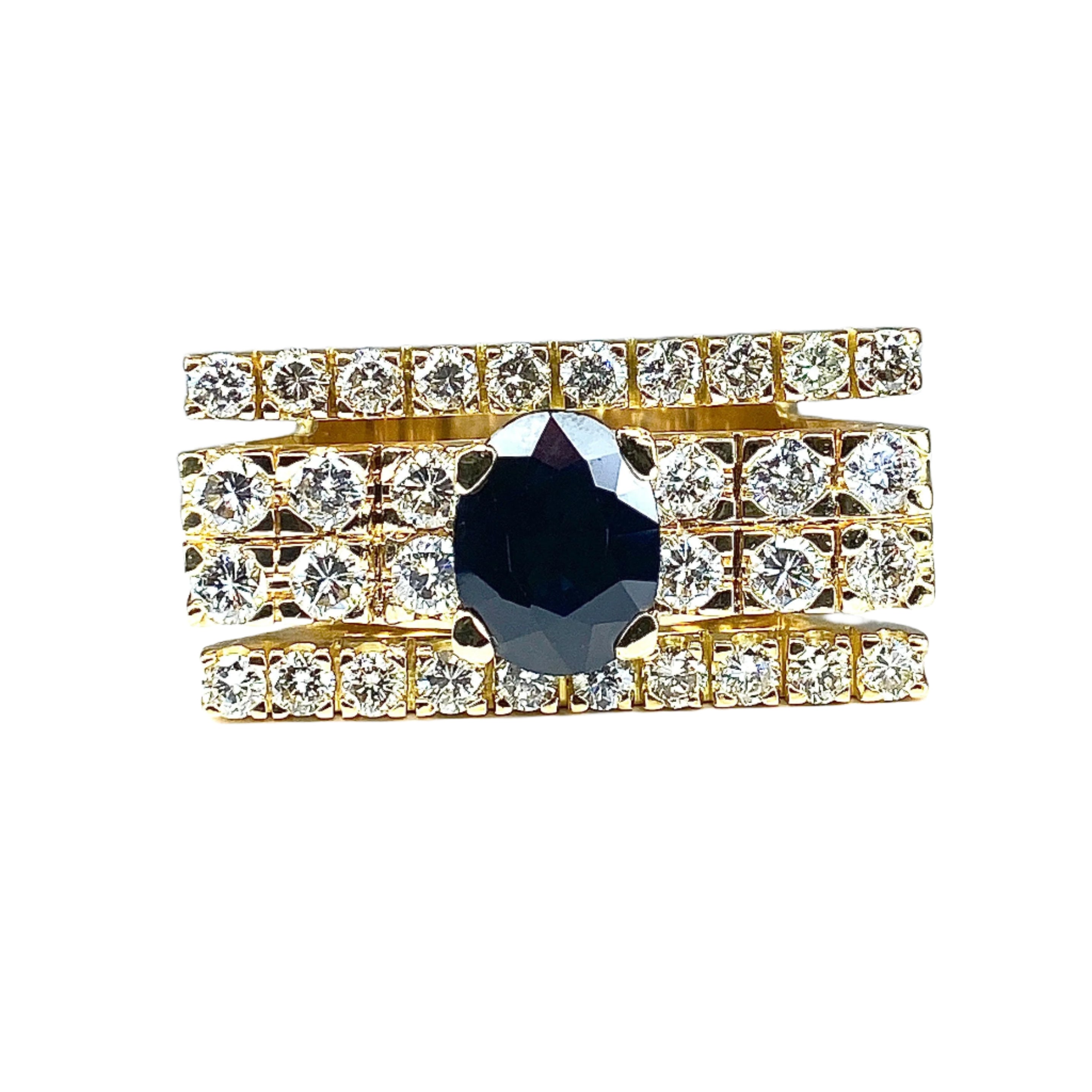 Importante bague en or jaune 18 carats en diamants et saphir