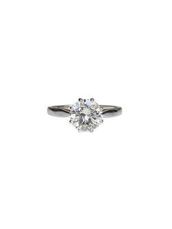 Bague solitaire en or blanc 18k et diamant