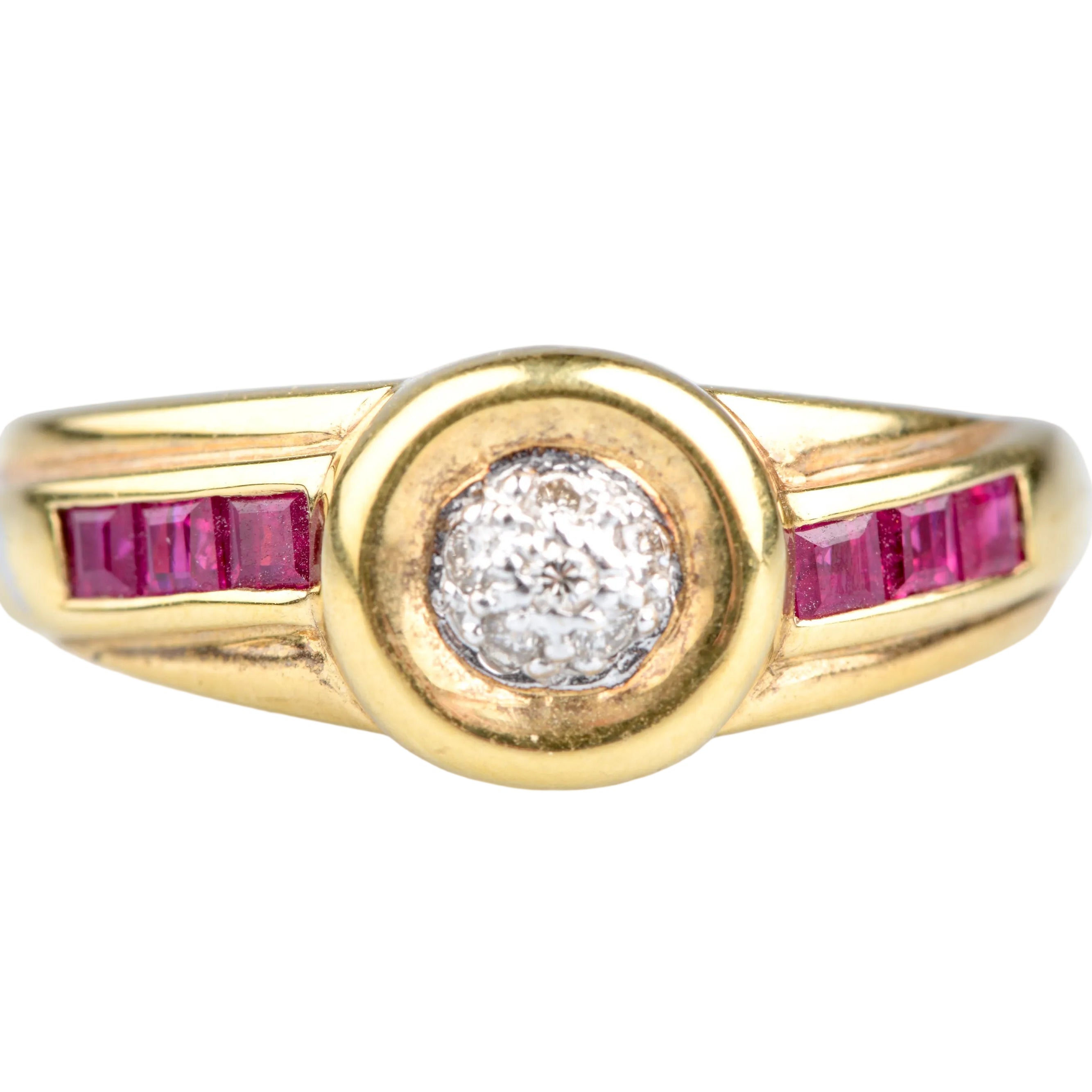 Bague Élégante design Art Déco en or jaune rubis et diamant