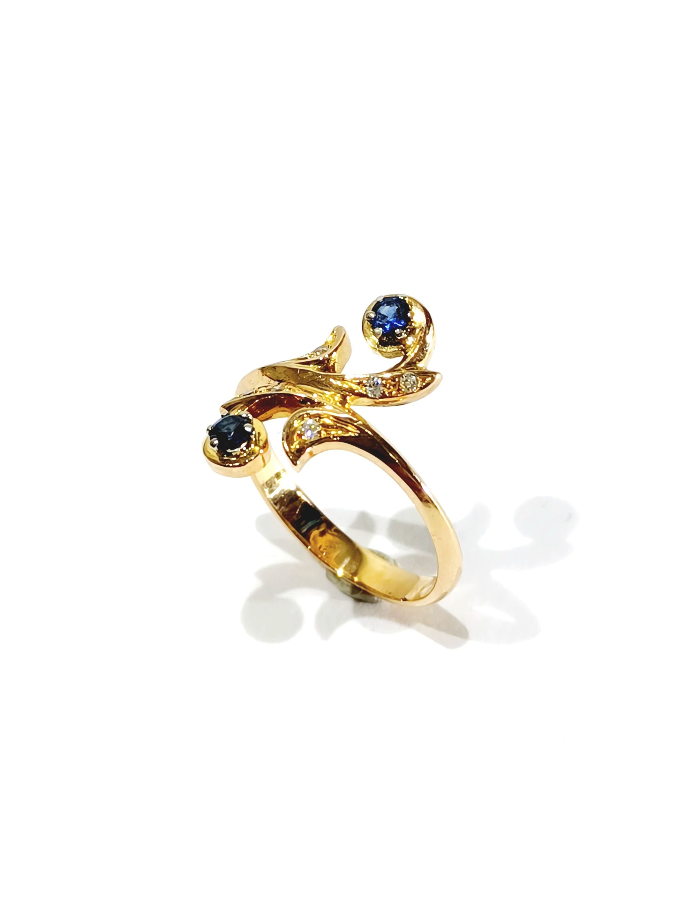 Ring you and me in rose gold, sapphires and diamonds