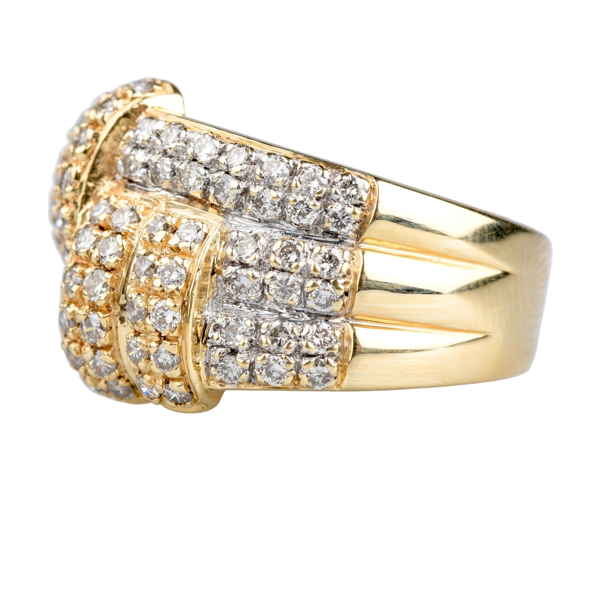 Bague cocktail en or jaune et diamants