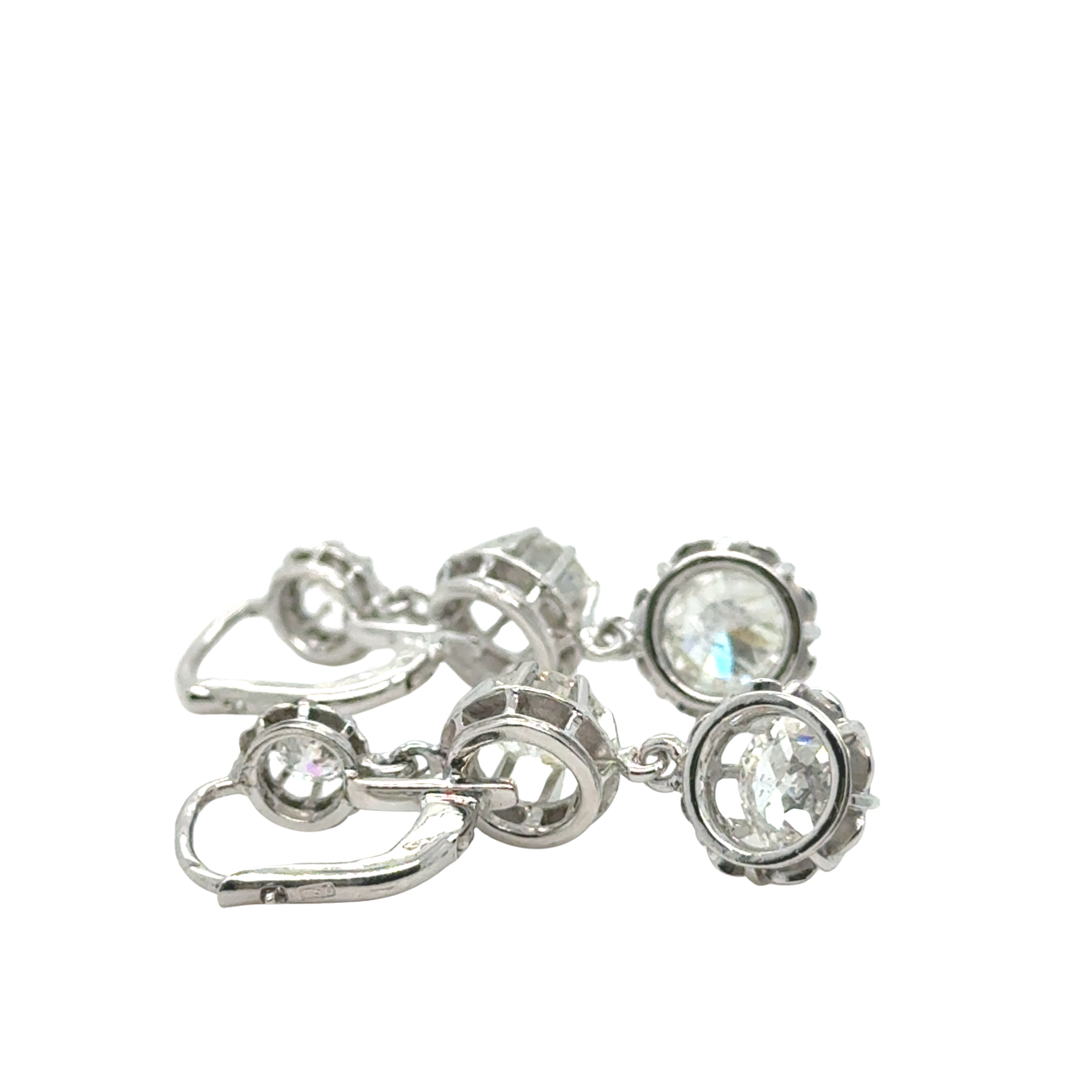 Paire de Boucles d’oreilles Or blanc et Diamants - Année 1940