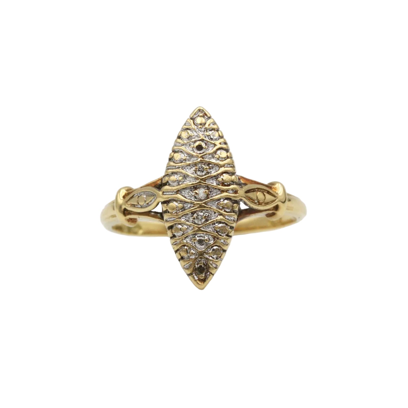 Bague marquise en or jaune et diamant