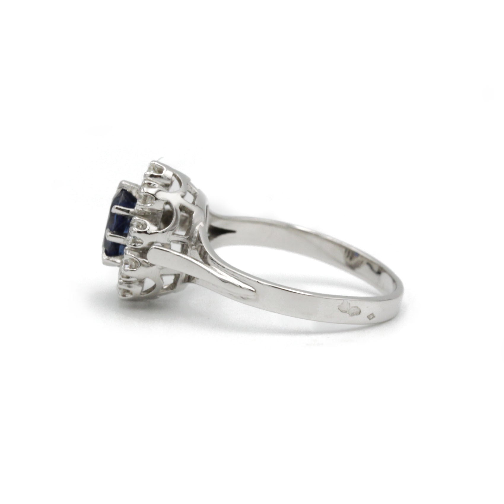 Bague - Or, Platine, saphir & diamants