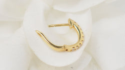 Boucles d'oreilles en or jaune et diamants