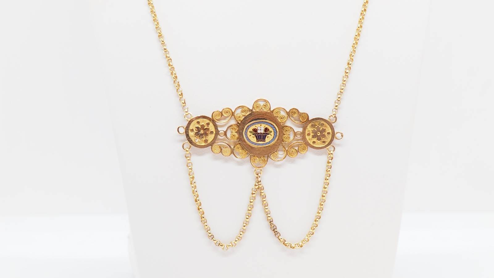 Collier Napoléon III en or jaune et émail