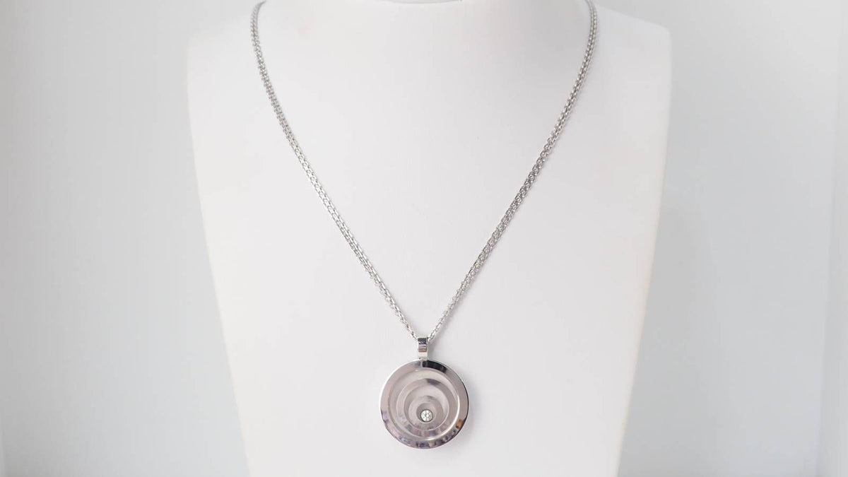 Collier Chopard Happy Spirit en or blanc et diamant